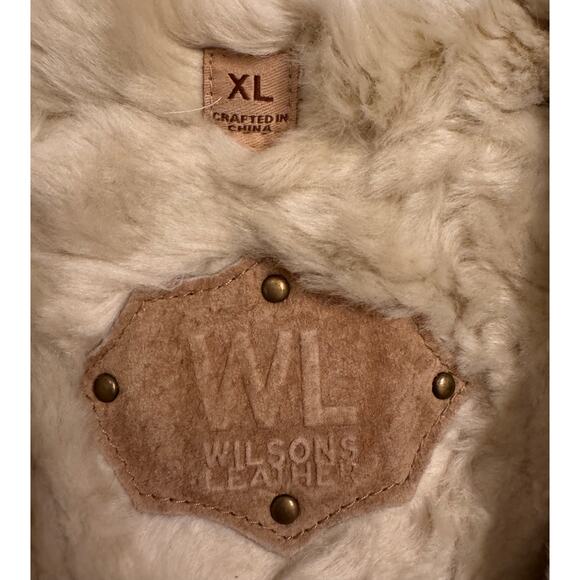 Vtg Wilsons Leather Suede Shearling Vest Size XL Tan Women's - Picture 3 of 5